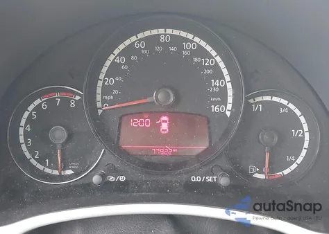 2013 Volkswagen Beetle 2.5L z USA, uszkodzony, nr VIN 3VWJX7AT0DM682590